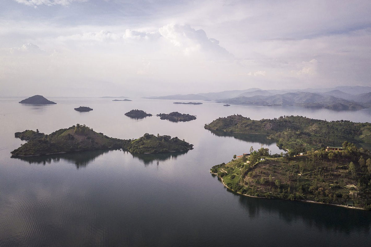 6-Day Rwanda Gorillas, Volcanoes & Lake Kivu Scenic Escape